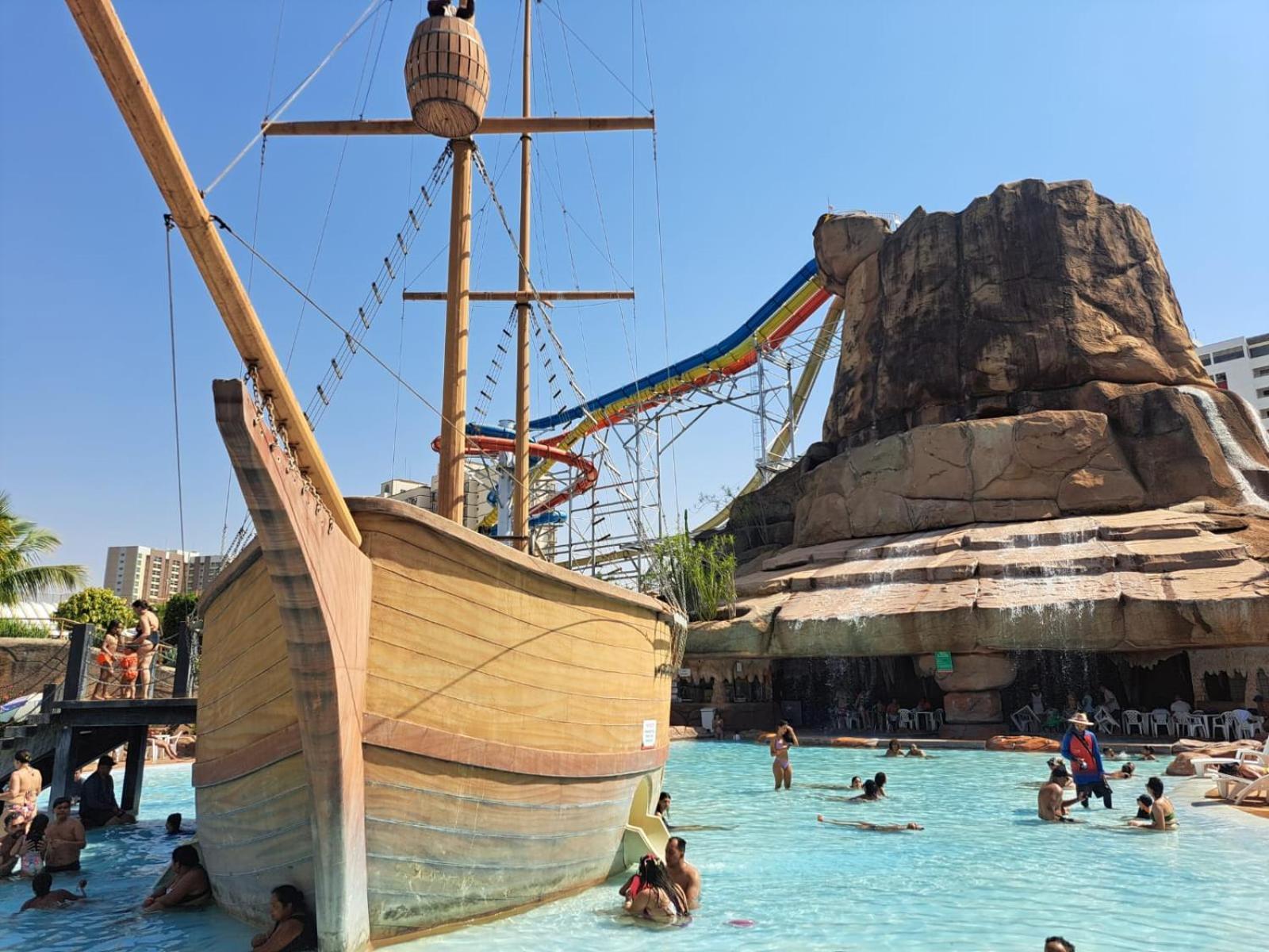 Piazza Diroma Hotel - Acqua Park E Splash Калдас-Новас Екстер'єр фото